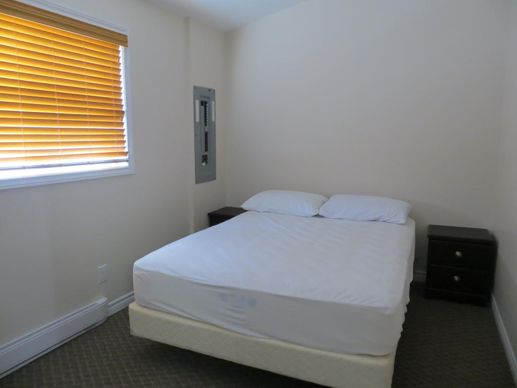 Halls Cottages Honey Harbor Chambre photo