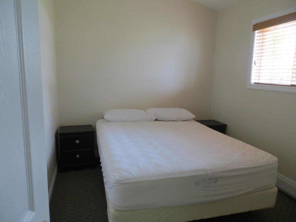 Halls Cottages Honey Harbor Chambre photo
