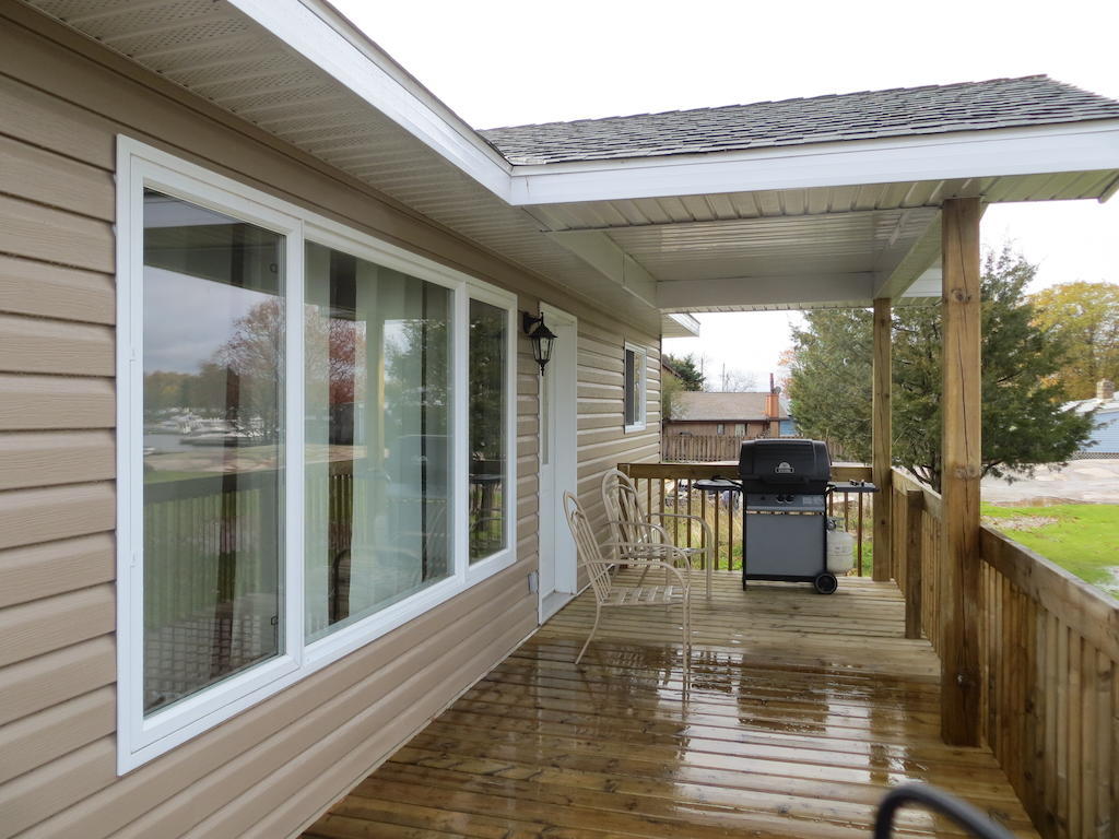 Halls Cottages Honey Harbor Chambre photo