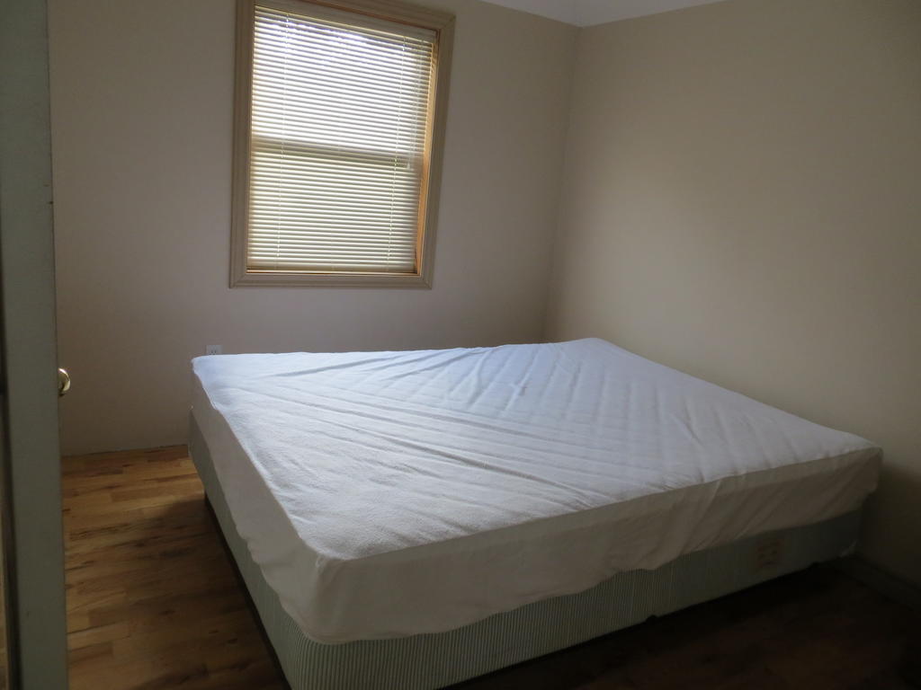 Halls Cottages Honey Harbor Chambre photo